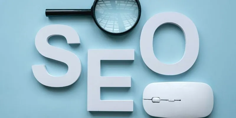 Giới Thiệu Về Nhân Viên SEO Marketing
